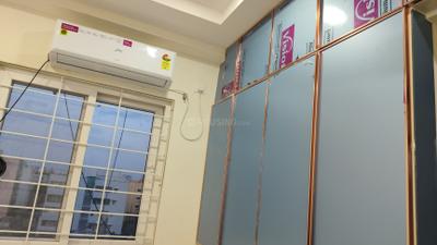 Bedroom Image of 1500 Sq.ft 2 BHK Apartment / Flat for rent in Serilingampally Hyderabad for Rs. 40000