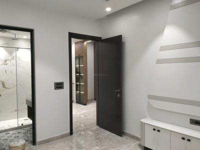 Bedroom Image of 1800 Sq.ft 3 BHK Builder Floor for sale in Vikaspuri New Delhi for Rs. 35000000