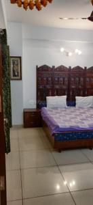 Bedroom Image of 1025 Sq.ft 2 BHK Apartment / Flat for sale in Gulshan Botnia, Sector 144 Noida for Rs. 14000000