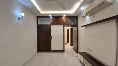 Bedroom Image of 1750 Sq.ft 3 BHK Apartment / Flat for rent in Vasant Kunj New Delhi for Rs. 90000