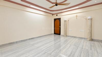 Living Room Image of 650 Sq.ft 1 BHK Apartment / Flat for sale in Kurla West Mumbai for Rs. 21000000