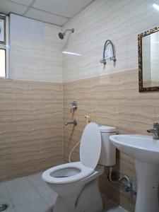 Common Bathroom Image of 890 Sq.ft 2 BHK Apartment / Flat for sale in Supertech Ecociti, Sector 137 Noida for Rs. 8800000