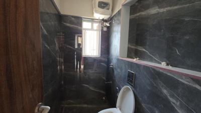 Image of 860 Sq.ft 2 BHK Apartment / Flat for rent in Tristar Bc Corp Arista, Bandra East, Mumbai for Rs. 125000