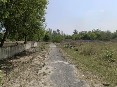 Image of 60 Sq.ft Residential Plot / Land for sale in Sector 35 Rohini, New Delhi for Rs. 10000000