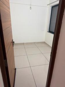 Bedroom Image of 1500 Sq.ft 2.5 BHK Apartment / Flat for rent in DB Pride, Talawali Chanda Indore for Rs. 27000