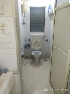 Bathroom Image of 800 Sq.ft 2 BHK Apartment / Flat for sale in Irene B Wing Phase 1, Malad West Mumbai for Rs. 23000000