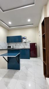 Kitchen Image of 450 Sq.ft 1 BHK Apartment / Flat for rent in Mahalakshmi Nagar Indore for Rs. 22000