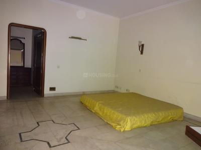 Bedroom Image of 4500 Sq.ft 12 BHK Independent House for sale in New Friends Colony New Delhi for Rs. 500000000