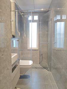 Bedroom Three Image of 1050 Sq.ft 3 BHK Apartment / Flat for sale in Purva Clermont, Chembur Mumbai for Rs. 42500000