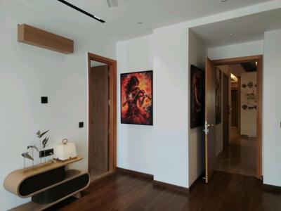 Bedroom Image of 2430 Sq.ft 4 BHK Builder Floor for sale in Mayfield Garden Luxury Floors, Mayfield Garden Gurgaon for Rs. 37500000