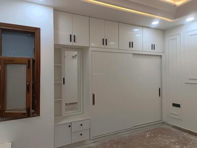 Bedroom Image of 1450 Sq.ft 4 BHK Builder Floor for sale in Sector 24 Rohini New Delhi for Rs. 19200000