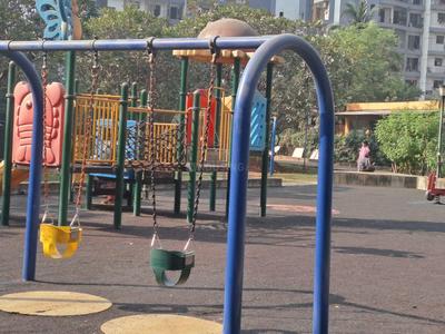 Balcony Image of 1050 Sq.ft 2.5 BHK Apartment / Flat for sale in Thane West Thane for Rs. 14000000