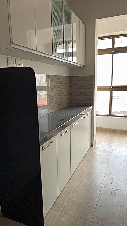 Rivali Park WinterGreen Main Image 1