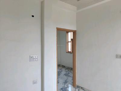 Bedroom Image of 750 Sq.ft 2 BHK Builder Floor for sale in DLF Ankur Vihar Ghaziabad for Rs. 2365255