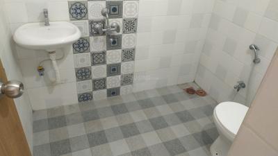 Image of 850 Sq.ft 2 BHK Apartment / Flat for rent in Maithili Square, Kiwale, Pune for Rs. 18000