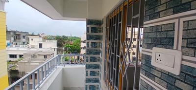 Balcony Image of 925 Sq.ft 2 BHK Apartment / Flat for sale in Sodepur Kolkata for Rs. 2960000