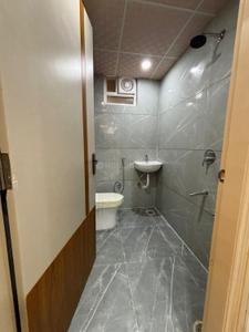 Bathroom Image of 2100 Sq.ft 4 BHK Apartment / Flat for sale in Jagatpura Jaipur for Rs. 10300000