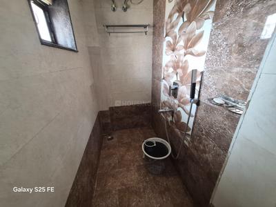 Bathroom Image of 1720 Sq.ft 3 BHK Apartment / Flat for rent in Ashok Nagar Ranchi for Rs. 42000