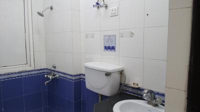 Image of 1300 Sq.ft 2 BHK Apartment / Flat for sale in Amrapali Village, Indirapuram, Ghaziabad for Rs. 10800000