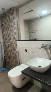 Image of 800 Sq.ft 2 BHK Apartment / Flat for sale in Omkar Meridia, Kurla West, Mumbai for Rs. 17000000
