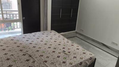 Bedroom Image of 1800 Sq.ft 3 BHK Apartment / Flat for sale in Beverly Park Apartments, Sector 22 Dwarka New Delhi for Rs. 34000000