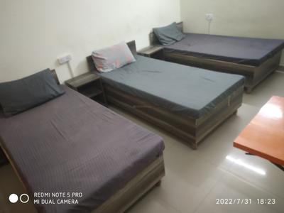 Bedroom Image of Home pg in Sector 46, Gurgaon
