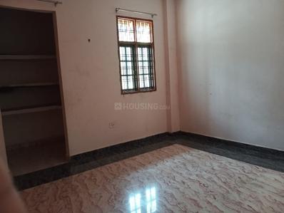 Bedroom Image of 2400 Sq.ft 2 BHK Independent House for rent in Jankipuram Lucknow for Rs. 10000