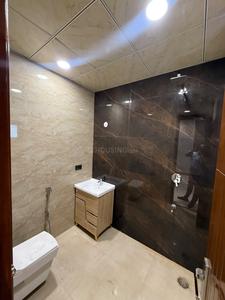 Bathroom Image of 1600 Sq.ft 3 BHK Builder Floor for sale in Pratap Vihar Ghaziabad for Rs. 11000000