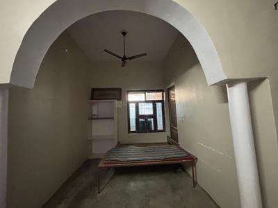 Image of 900 Sq.ft 3 BHK Independent House for rent in Kargaina, Bareilly for Rs. 8000