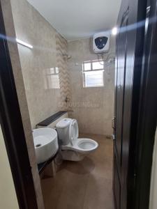 Bathroom Image of 1205 Sq.ft 2.5 BHK Apartment / Flat for rent in Panjim Goa for Rs. 45000