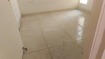 Bedroom Image of 1185 Sq.ft 3 BHK Apartment / Flat for rent in Gaurs Siddhartham, Siddharth Vihar Ghaziabad for Rs. 20000