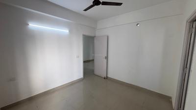 Bedroom Image of 1112 Sq.ft 2 BHK Apartment / Flat for rent in Suncity Avenue 76, Sector 76 Gurgaon for Rs. 23000