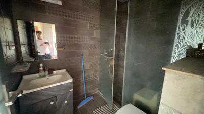 Image of 1350 Sq.ft 3 BHK Builder Floor for sale in Vikaspuri, New Delhi for Rs. 23000000