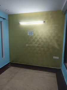 Bedroom Image of 900 Sq.ft 2 BHK Builder Floor for sale in Model Town New Delhi for Rs. 12000000