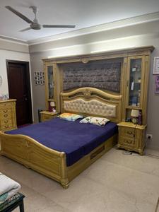 Bedroom Image of 2799 Sq.ft 4 BHK Builder Floor for sale in Kailash Colony New Delhi for Rs. 65000000