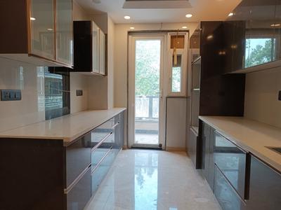Kitchen Image of 1800 Sq.ft 3 BHK Builder Floor for sale in Paschim Vihar New Delhi for Rs. 35000000