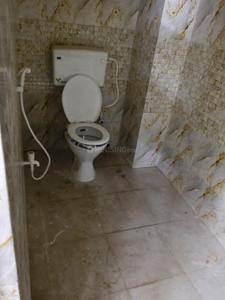 Bathroom Image of 700 Sq.ft 2 BHK Builder Floor for rent in Picnic Garden Kolkata for Rs. 25000