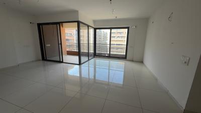 Living Room Image of 3250 Sq.ft 4 BHK Apartment / Flat for sale in Shrinivas Luxuria 2, Bhadaj Ahmedabad for Rs. 22500000