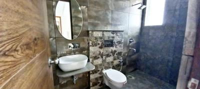 Bathroom Image of 1350 Sq.ft 3 BHK Builder Floor for sale in Stellar Infratech Stellar Homes, Dhakoli Zirakpur for Rs. 6990000