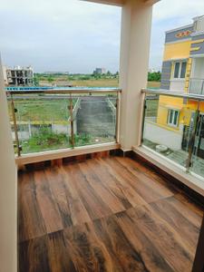 Balcony Image of 2000 Sq.ft 3 BHK Duplex for sale in Vengadamangalam Chennai for Rs. 8600000