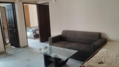 Living Room Image of 900 Sq.ft 2 BHK Apartment / Flat for rent in  Eastend Apartments, Indirapuram Ghaziabad for Rs. 26000