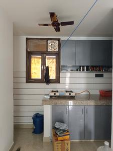 Kitchen Image of 500 Sq.ft 1 BHK Apartment / Flat for sale in Paryavaran Complex, Said-Ul-Ajaib New Delhi for Rs. 3000000