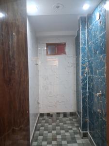 Common Bathroom One Image of 650 Sq.ft 2 BHK Builder Floor for sale in Happy Homes, Dwarka Mor New Delhi for Rs. 3400000