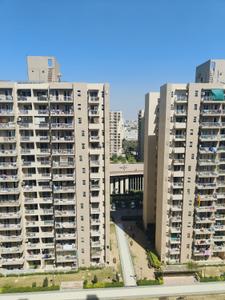 Image of 1078 Sq.ft 2 BHK Apartment / Flat for sale in BPTP Spacio, Sector 37D, Gurgaon for Rs. 13200000