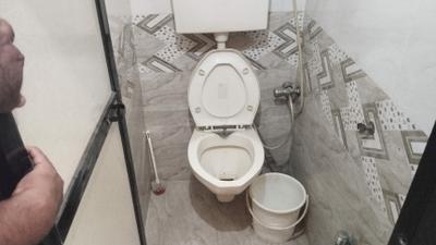 Image of 650 Sq.ft 2 BHK Apartment / Flat for sale in Unique Accord CHS, Mira Road East, Mira Bhayandar for Rs. 8500000
