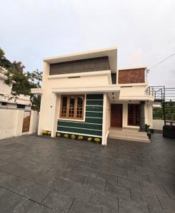 Image of 900 Sq.ft 2 BHK Independent House for sale in Kongorppilly, Kochi for Rs. 4000000