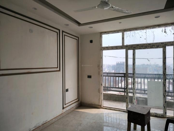 The Ultima 107 by The Ultima Group Main Image 1