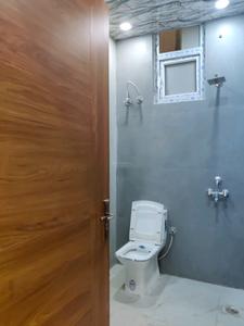 Common Bathroom Image of 1350 Sq.ft 3 BHK Builder Floor for sale in Sky Homes, Indirapuram Ghaziabad for Rs. 13000000