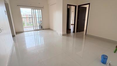 Hall Image of 1300 Sq.ft 3 BHK Apartment / Flat for rent in Chinar Park Kolkata for Rs. 30000