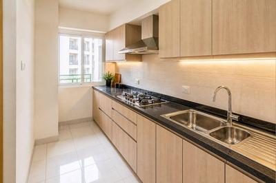 Kitchen Image of 1000 Sq.ft 2 BHK Apartment / Flat for rent in SMD Beverly Hills, Singasandra Bengaluru for Rs. 38000